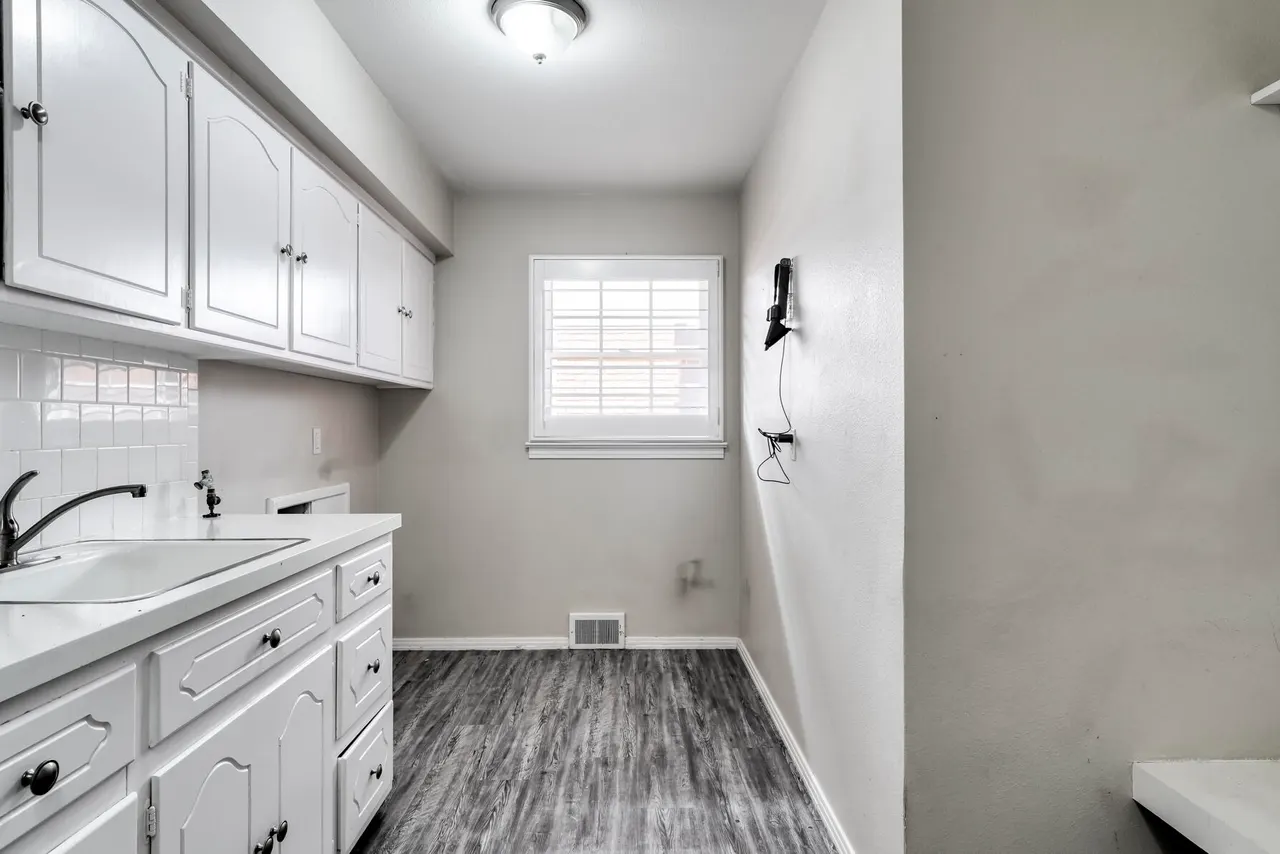 Photo 57 — 3303 53rd Street, Lubbock, TX 79413