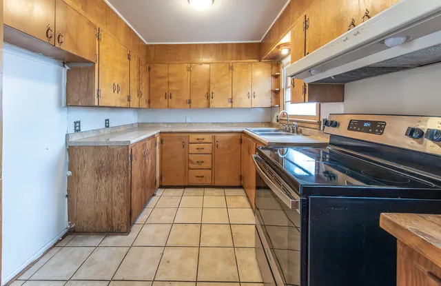 Photo 3 — 2613 48th Street, Lubbock, TX 79413