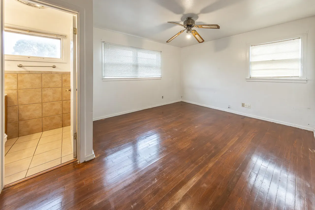 Photo 14 — 2613 48th Street, Lubbock, TX 79413