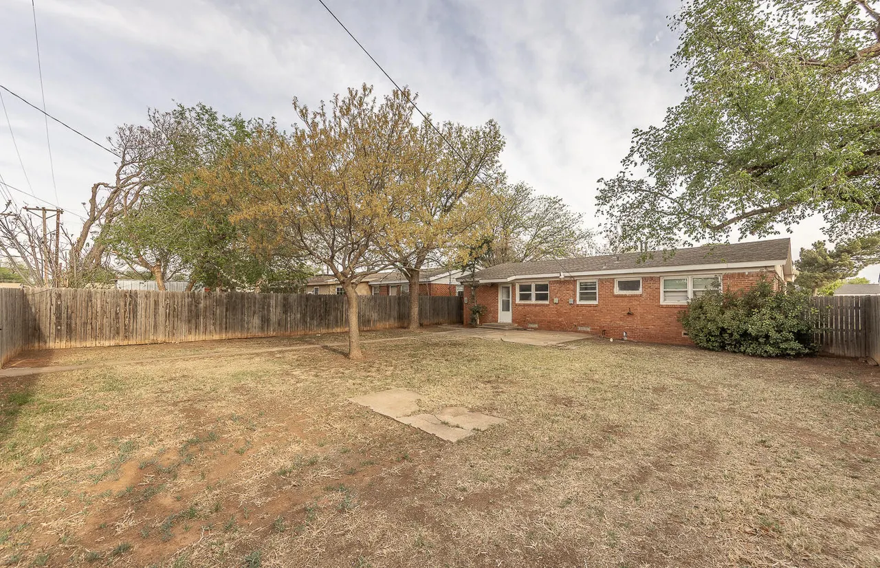 Photo 19 — 2613 48th Street, Lubbock, TX 79413