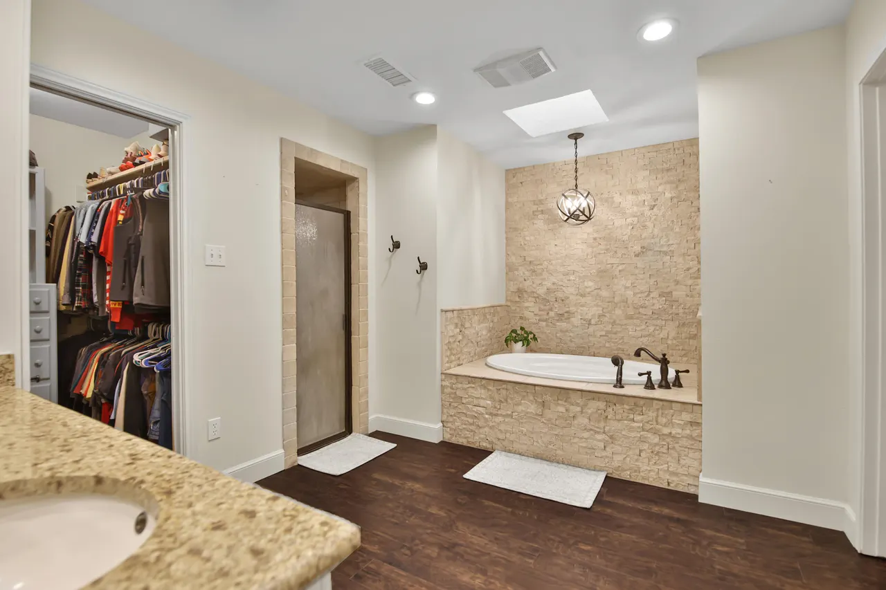 Photo 26 — 17 Comanche Lane, Ransom Canyon, TX 79366