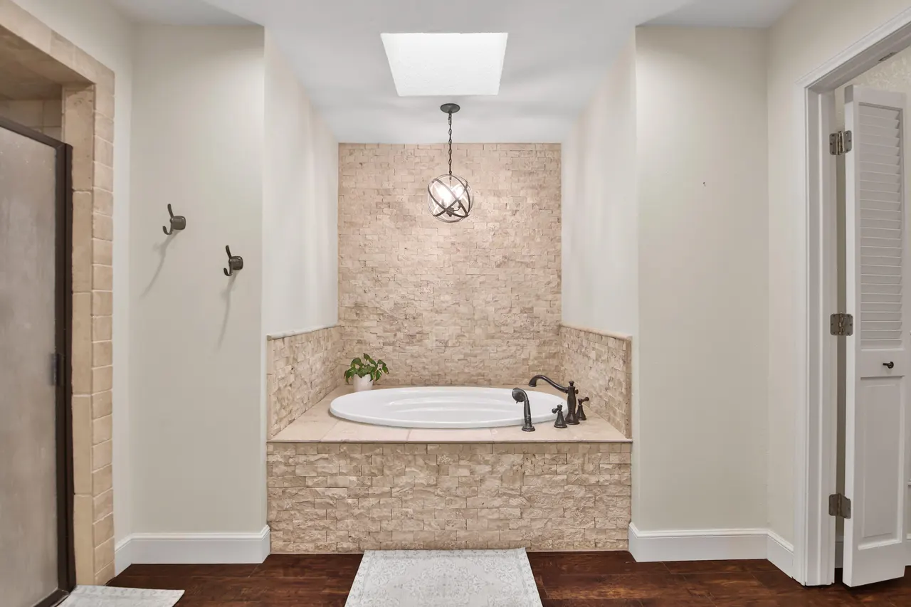 Photo 27 — 17 Comanche Lane, Ransom Canyon, TX 79366
