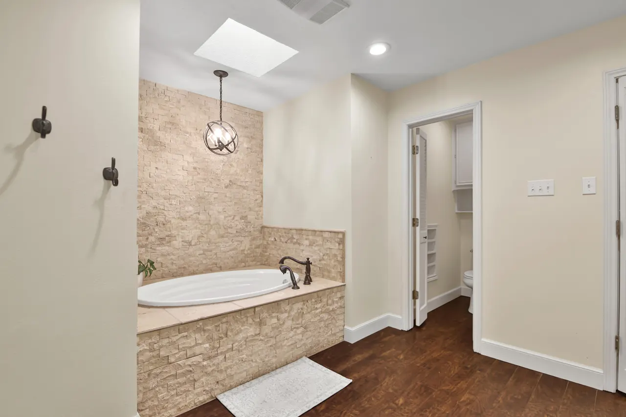 Photo 28 — 17 Comanche Lane, Ransom Canyon, TX 79366