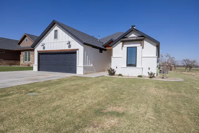 Photo 2 — 1211 Private Road 1260, Lubbock, TX 79416