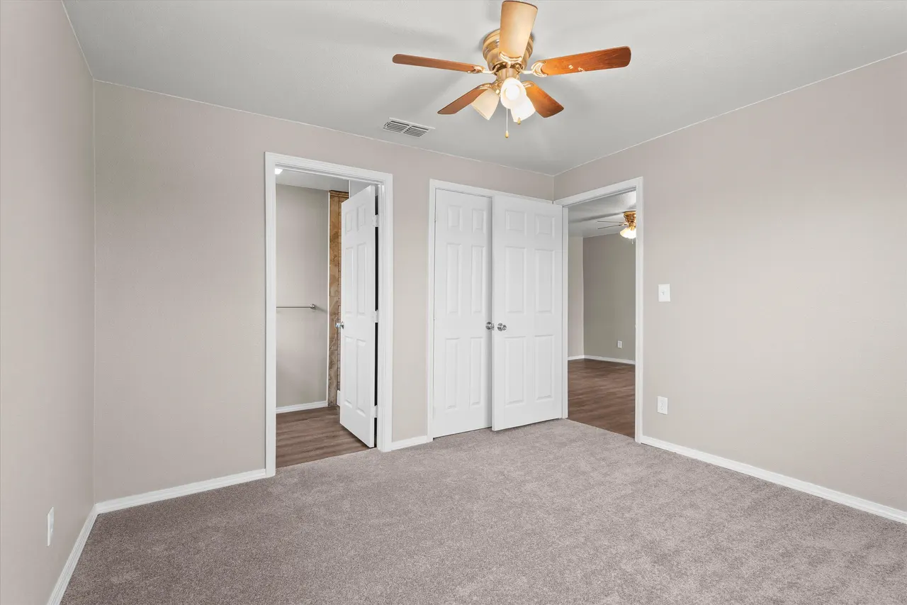 Photo 13 — 204 Avenue L, Levelland, TX 79336