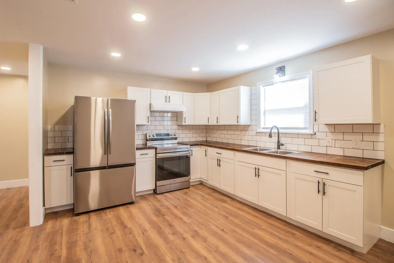 Photo 6 — 1030 S 16th Street, Slaton, TX 79364
