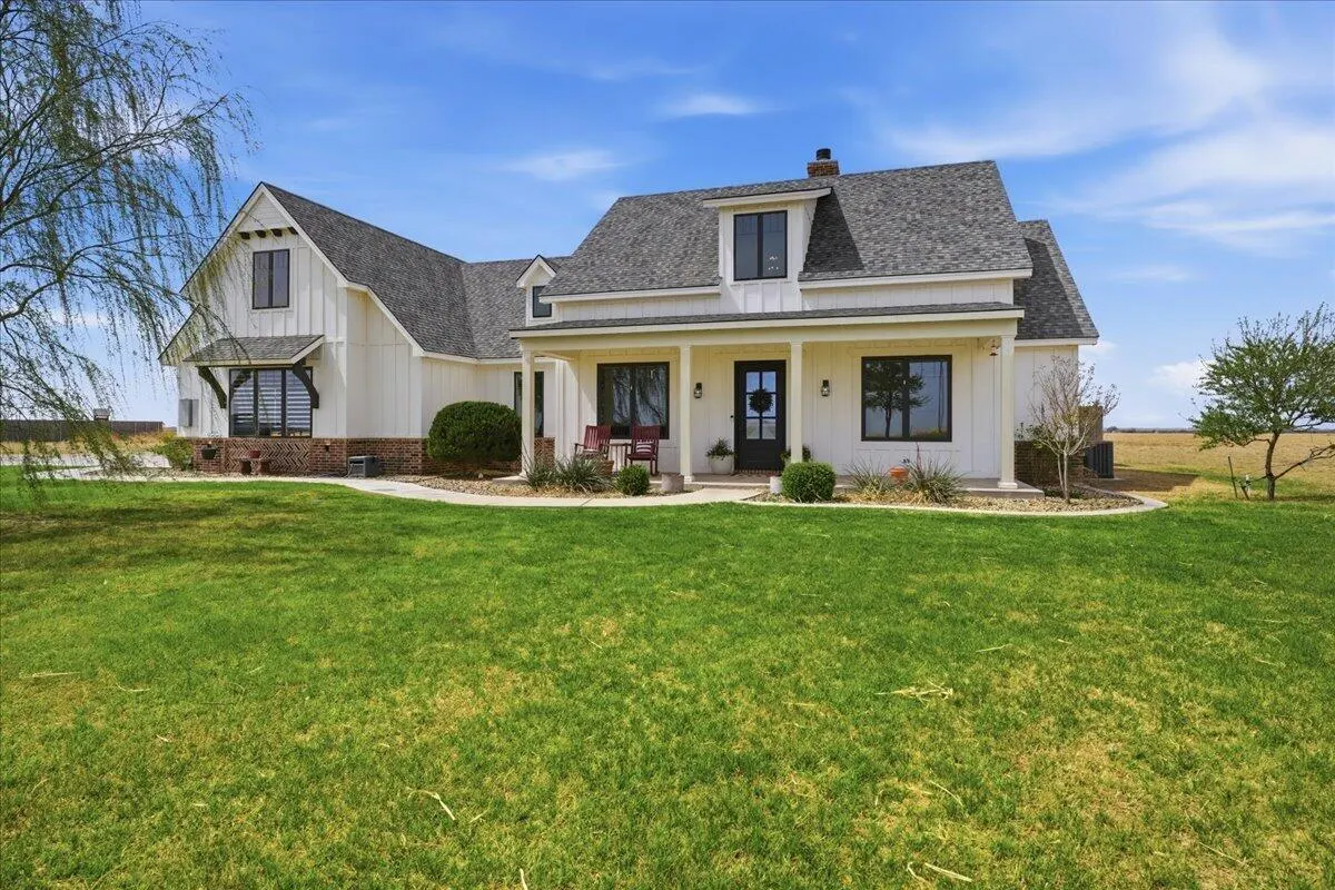 Front exterior — 12721 N F M 179, Shallowater, TX 79363