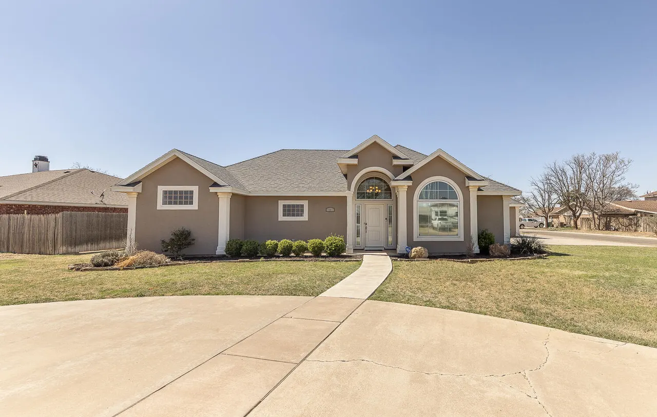 Front exterior — 1 Highland Drive, Ransom Canyon, TX 79366