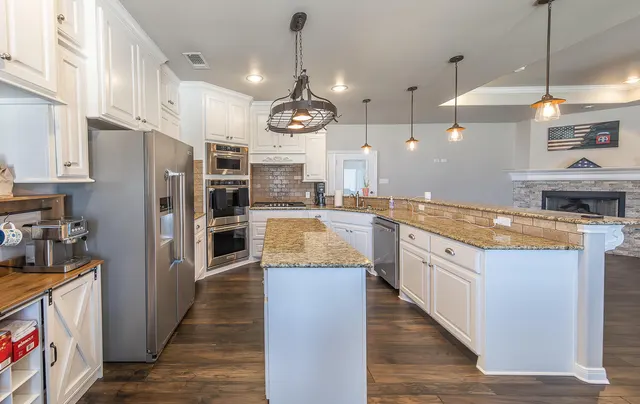 Photo 5 — 1 Highland Drive, Ransom Canyon, TX 79366