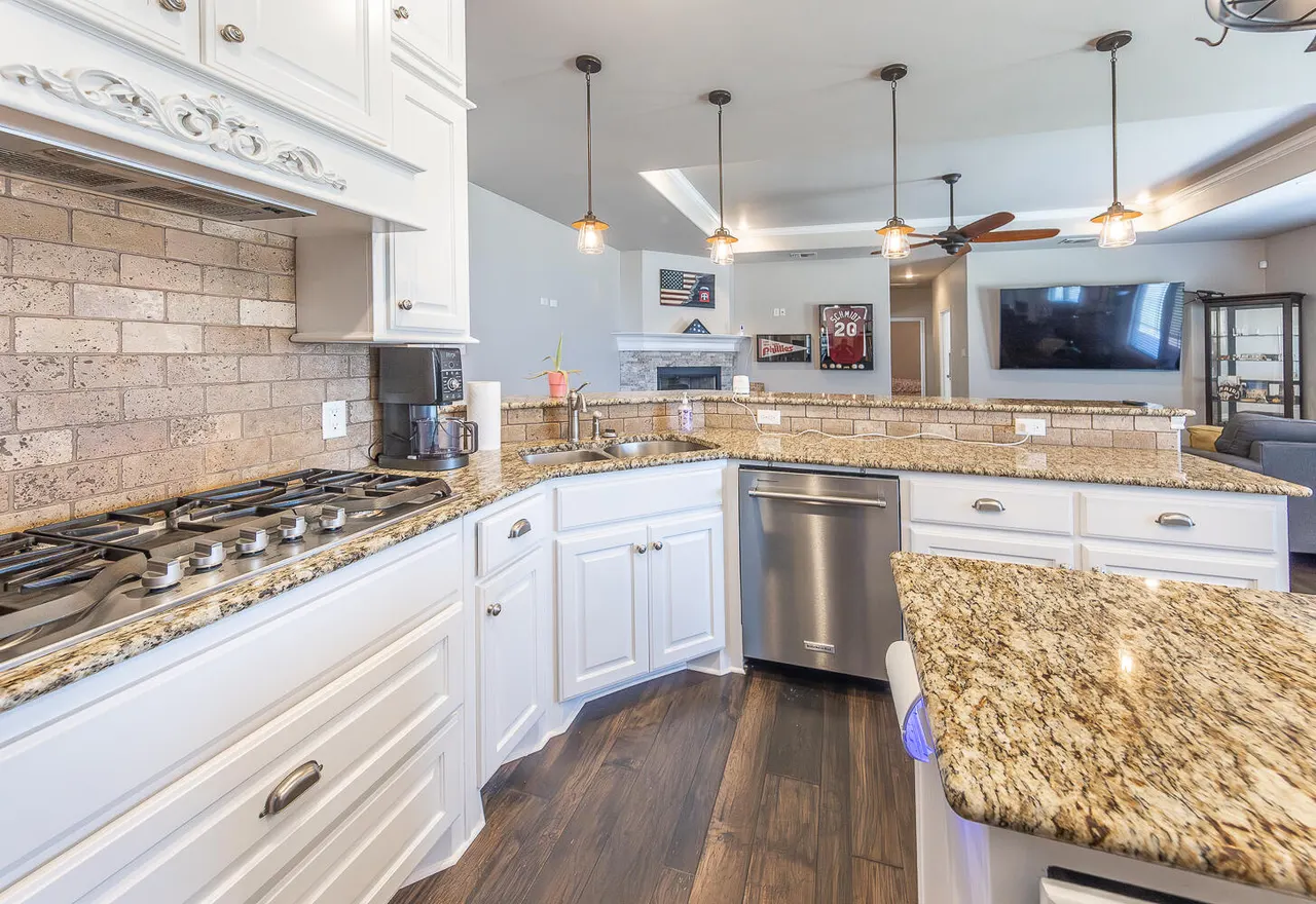 Photo 8 — 1 Highland Drive, Ransom Canyon, TX 79366