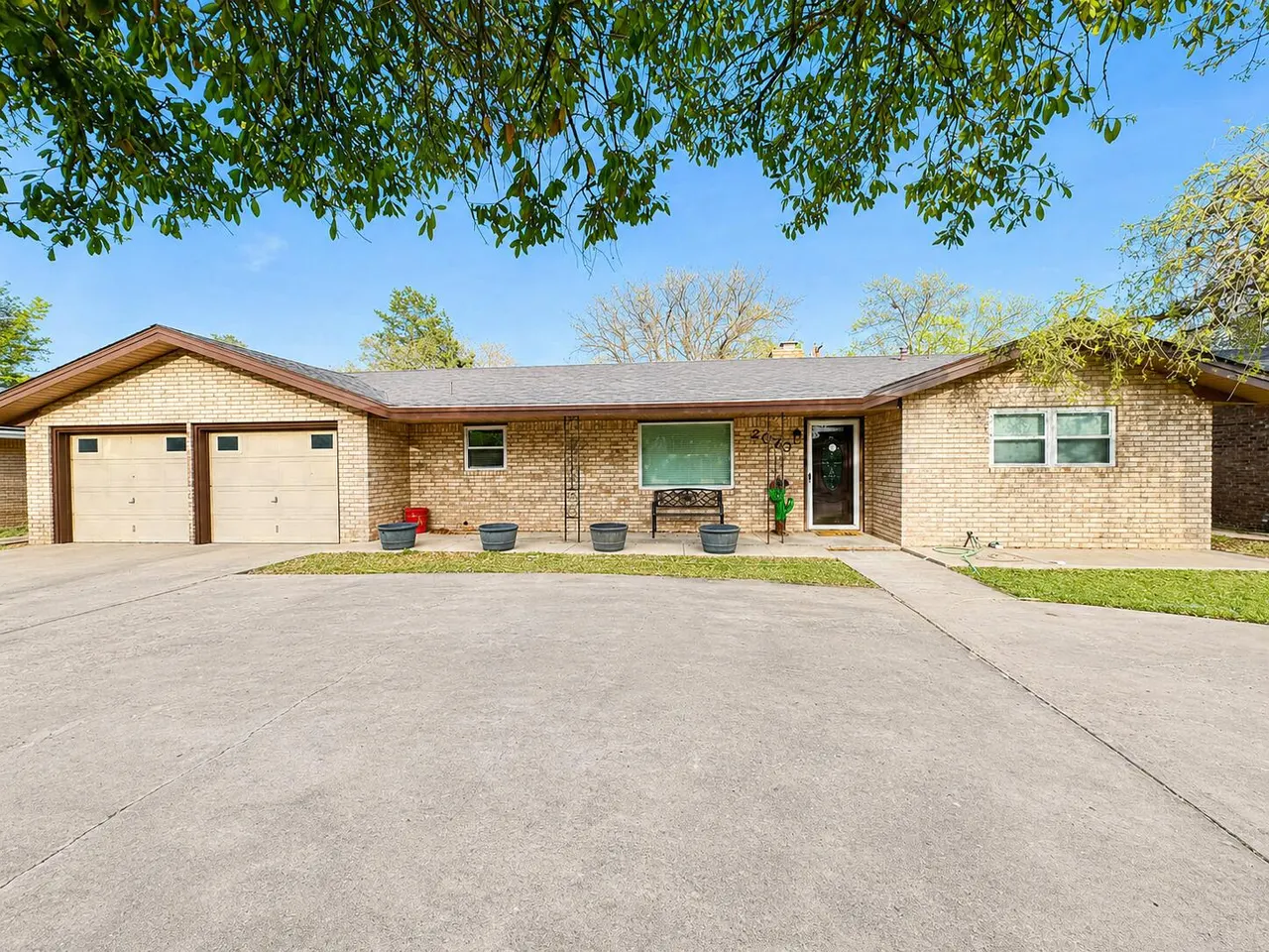 Front exterior — 2023 Rice Drive, Levelland, TX 79336