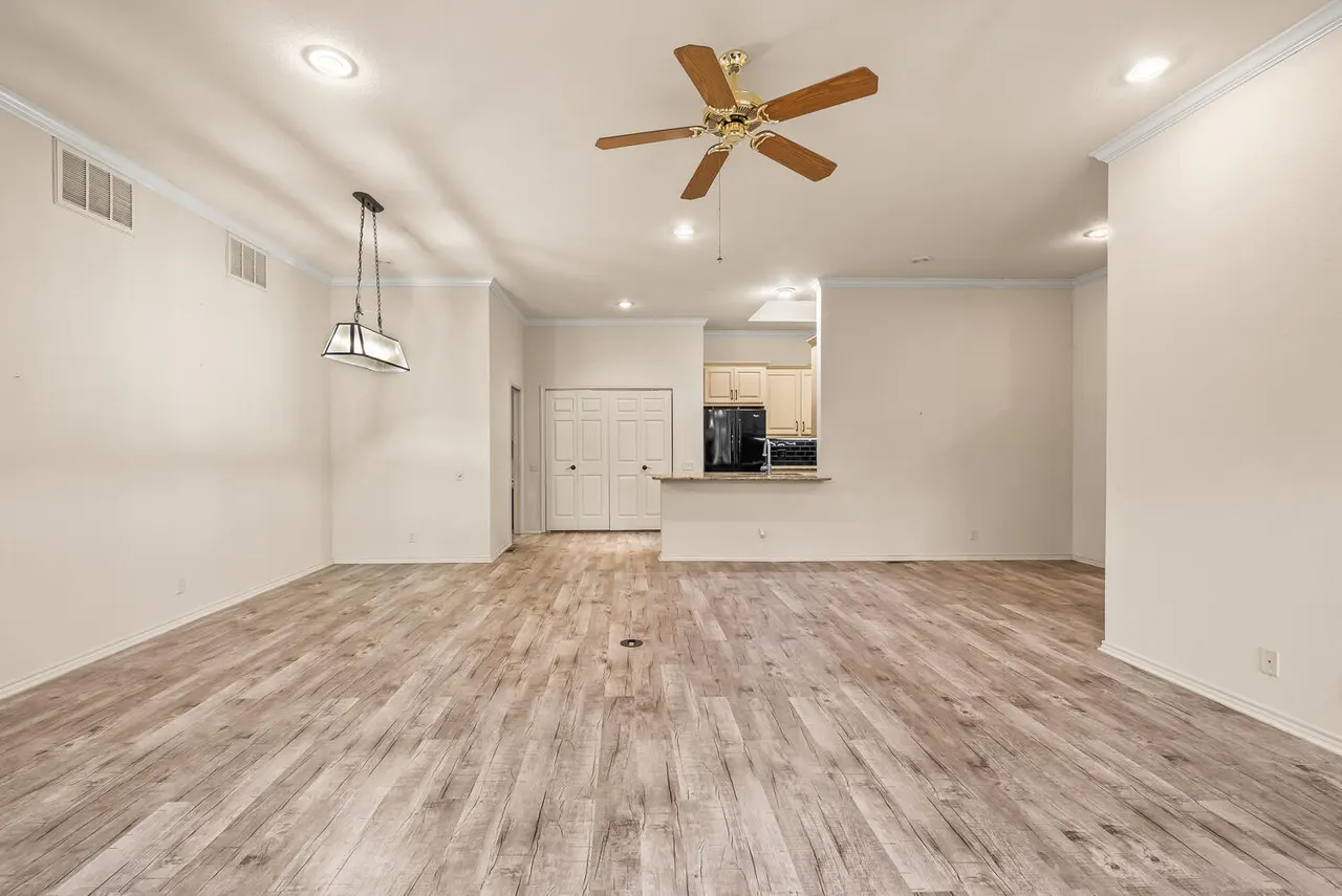 Photo 9 — 2302 Slide Road UNIT 47, Lubbock, TX 79407