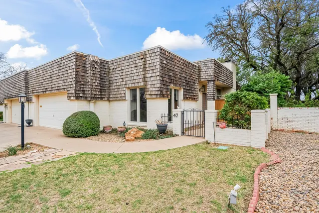 Photo 2 — 2302 Slide Road UNIT 47, Lubbock, TX 79407