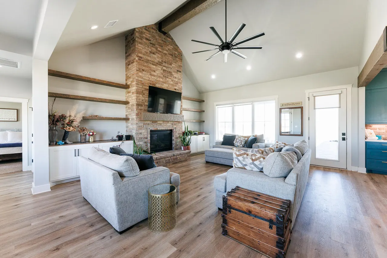 Photo 10 — 8128 E County Road 6100, Idalou, TX 79329