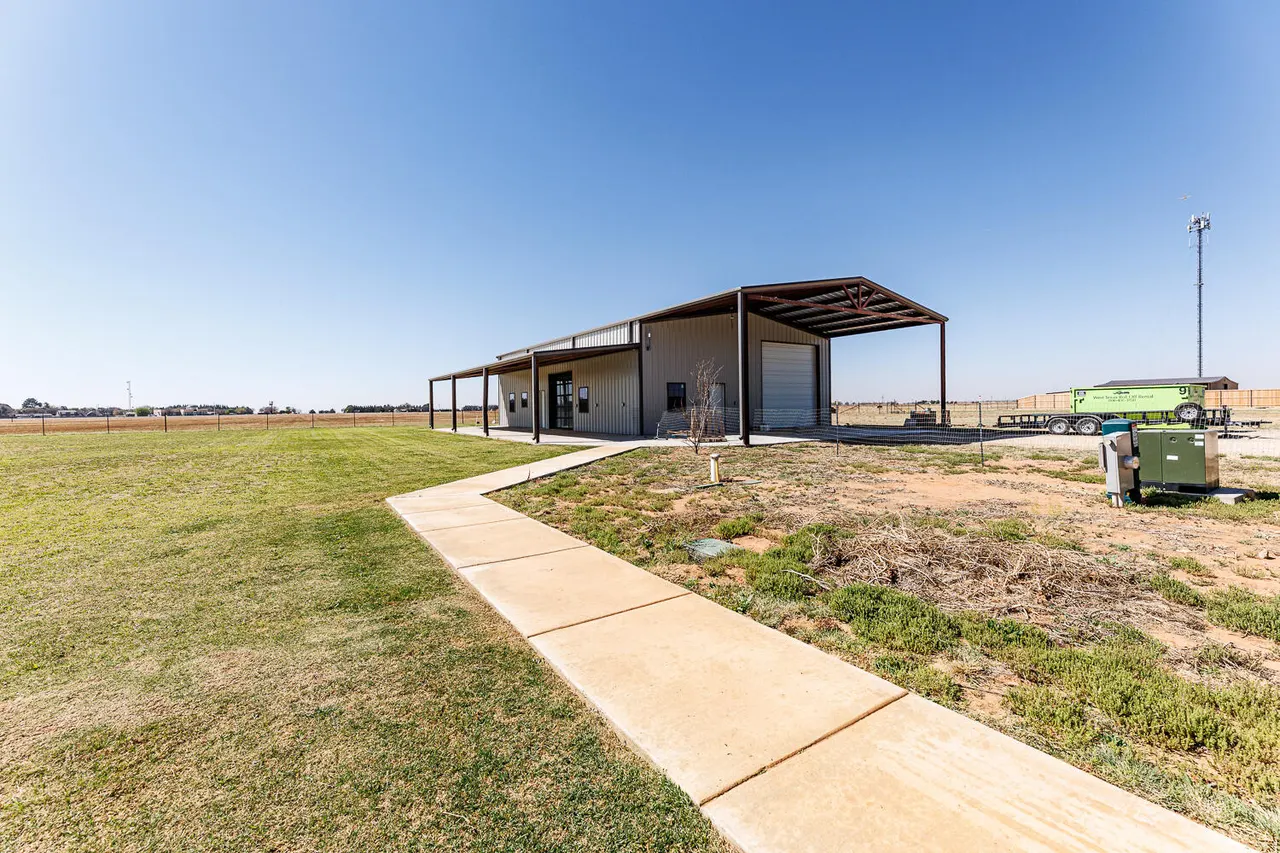 Photo 71 — 8128 E County Road 6100, Idalou, TX 79329