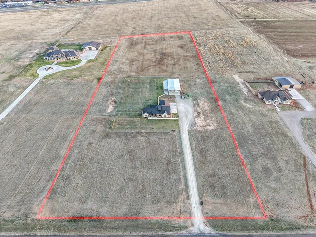 Photo 4 — 8128 E County Road 6100, Idalou, TX 79329