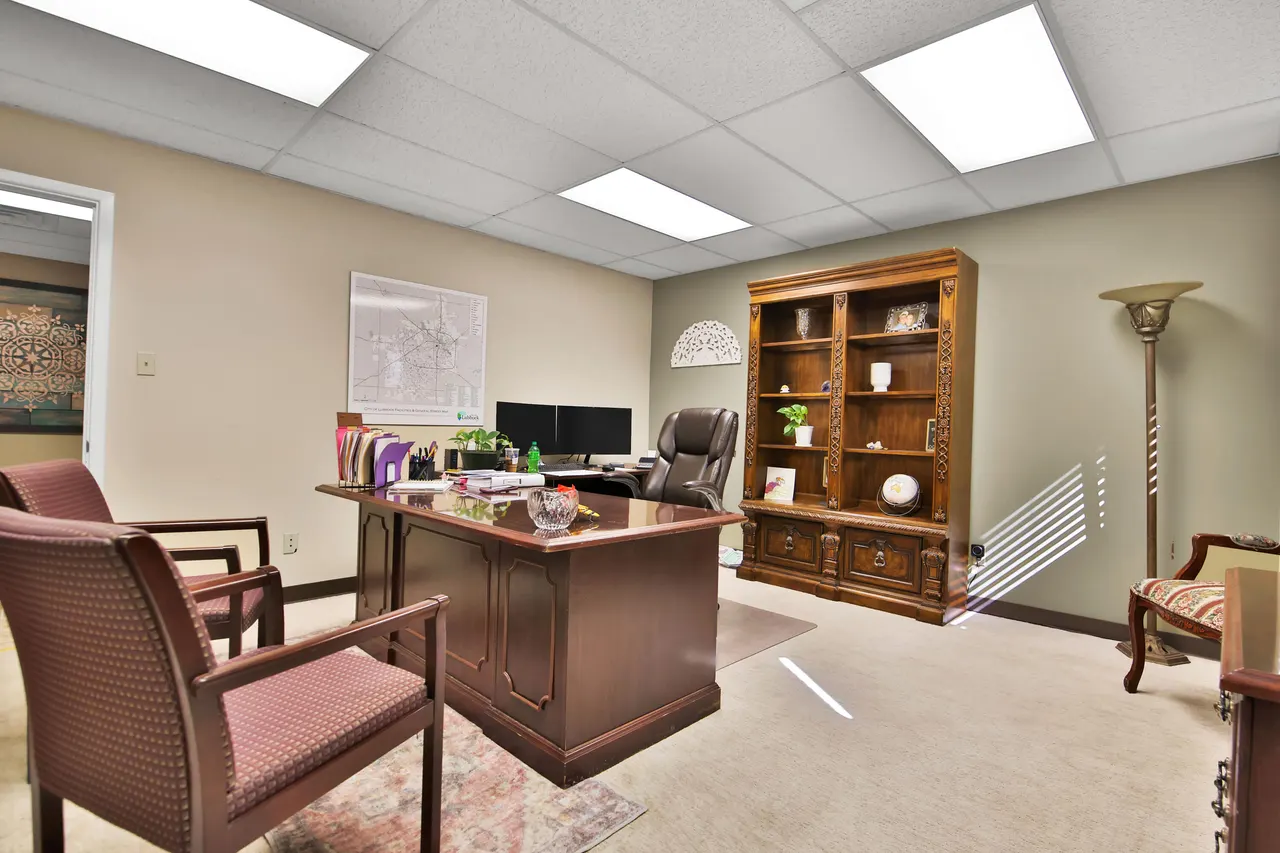 Photo 6 — 1014 Broadway Street, Lubbock, TX 79401