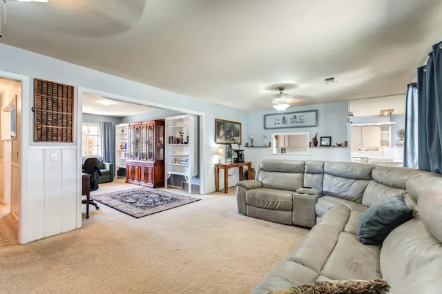 Photo 6 — 2132 69th Street, Lubbock, TX 79412
