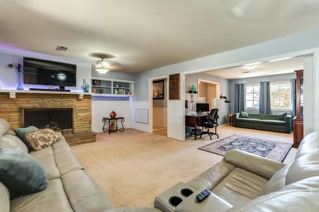 Photo 8 — 2132 69th Street, Lubbock, TX 79412