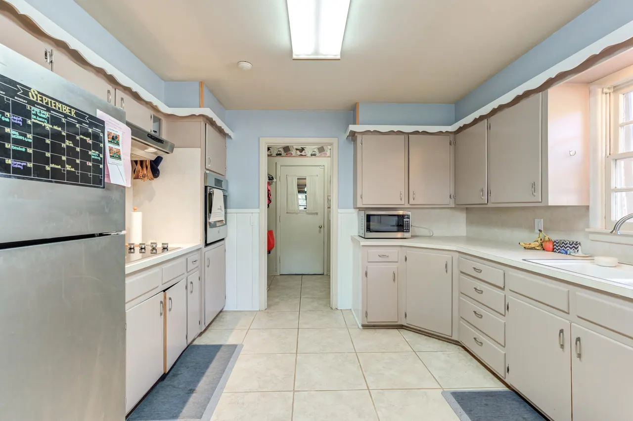 Photo 15 — 2132 69th Street, Lubbock, TX 79412