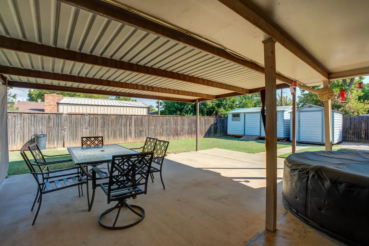 Photo 34 — 2132 69th Street, Lubbock, TX 79412