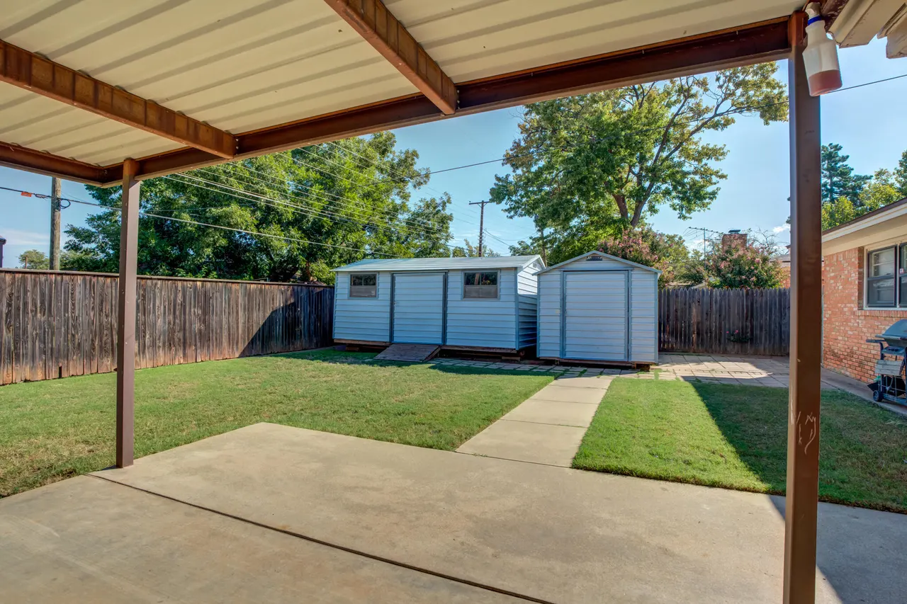 Photo 36 — 2132 69th Street, Lubbock, TX 79412