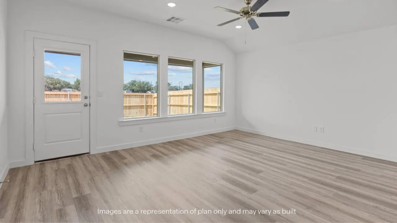 Photo 7 — 7411 9th Street, Lubbock, TX 79416