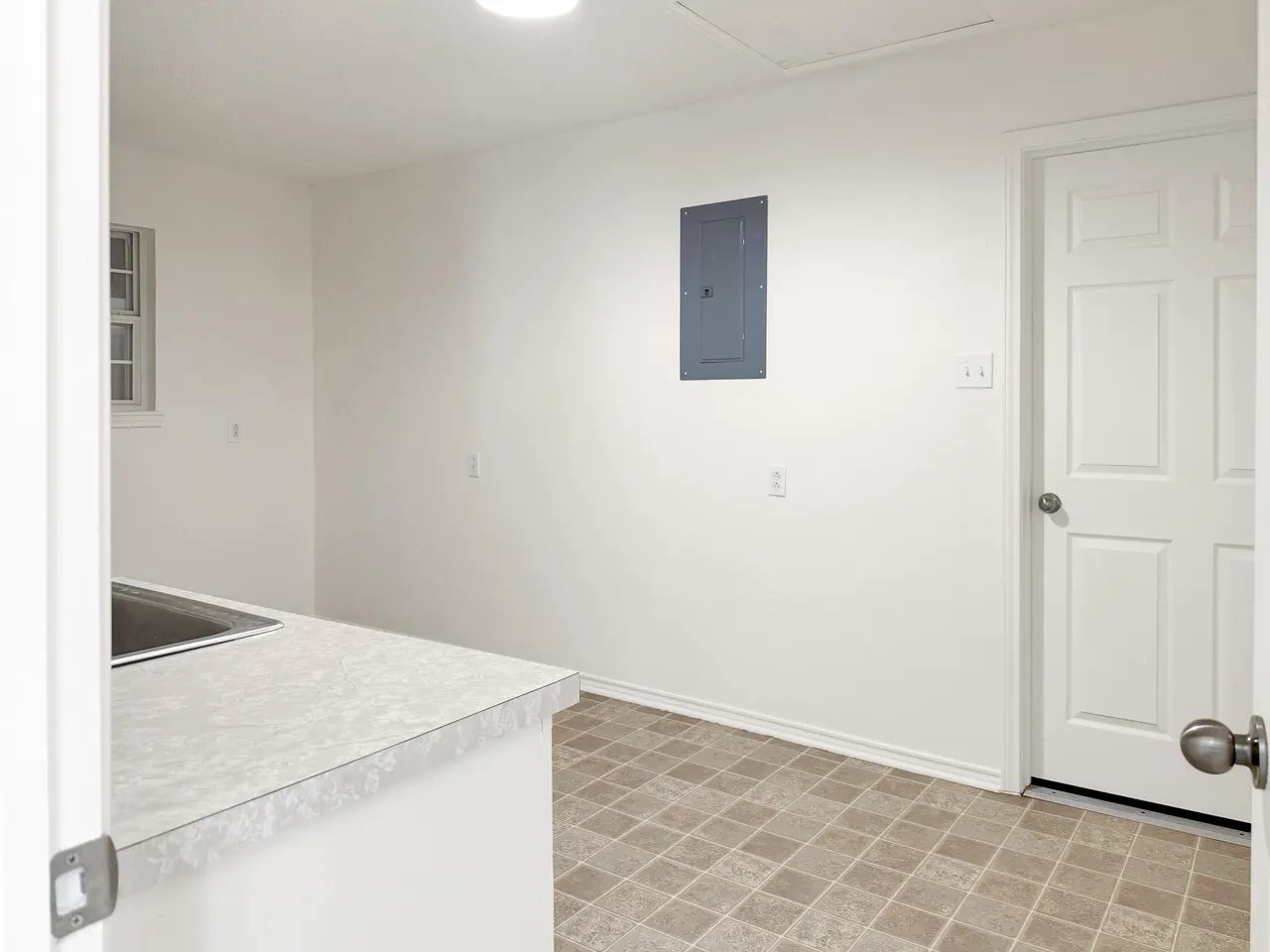 Photo 12 — 1902 58th Street, Lubbock, TX 79412