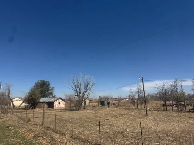 Photo 2 — 1513 County Rd 3010, Lubbock, TX 79403