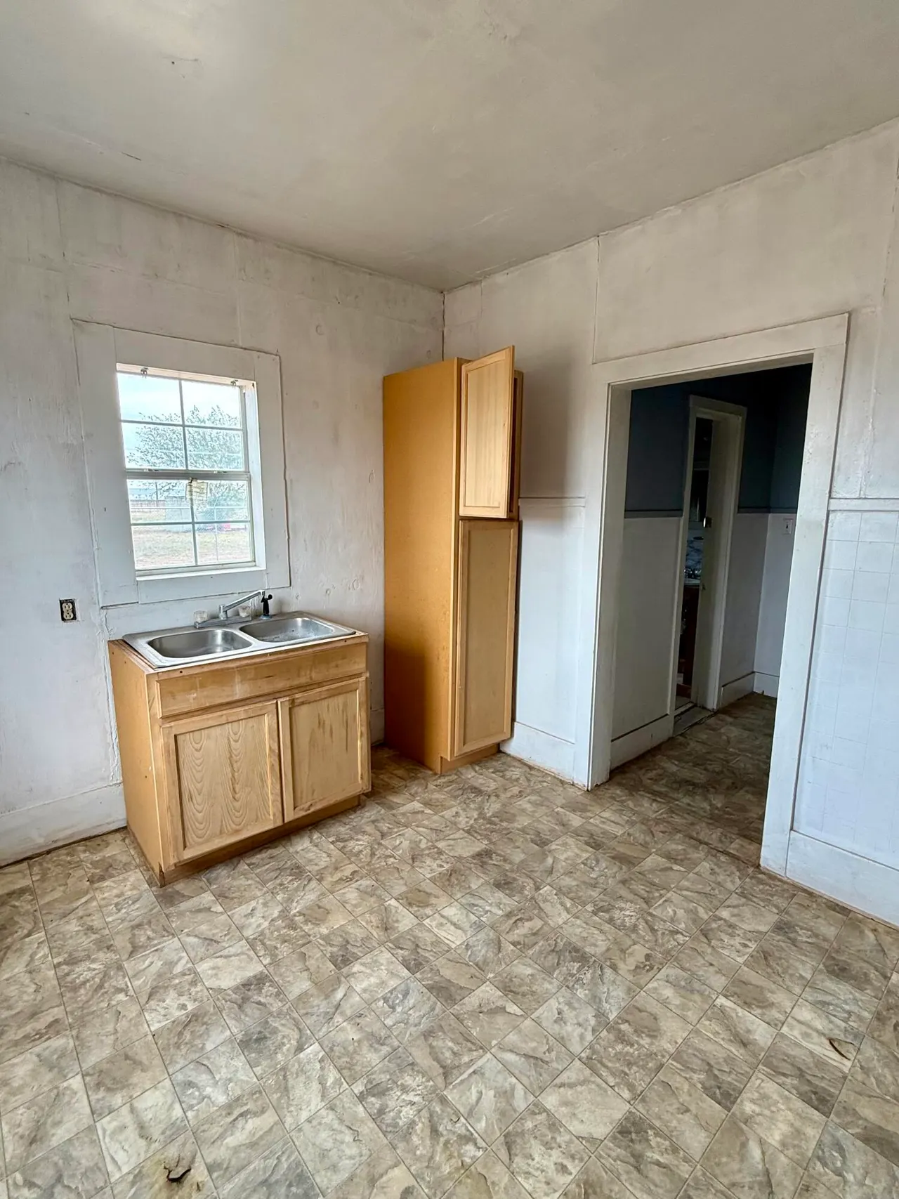 Photo 10 — 2833 E 53rd Street, Lubbock, TX 79404