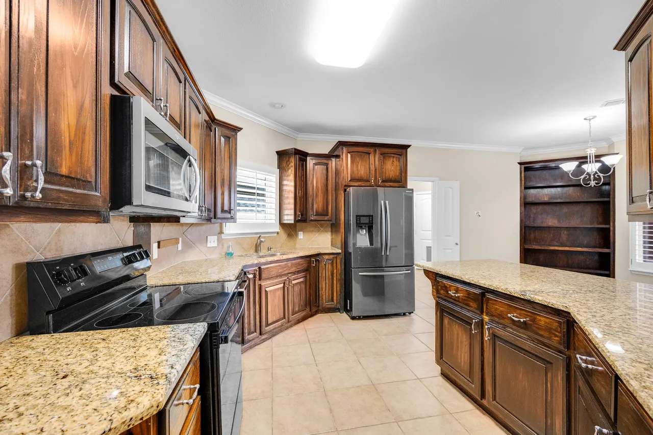 Photo 15 — 10603 Quinton Avenue, Lubbock, TX 79424