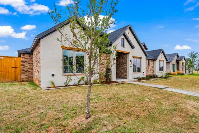 Photo 3 — 3806 136th Street, Lubbock, TX 79423
