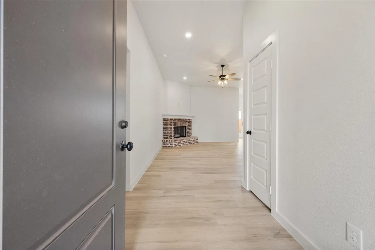 Photo 5 — 6005 Venita Avenue, Lubbock, TX 79407