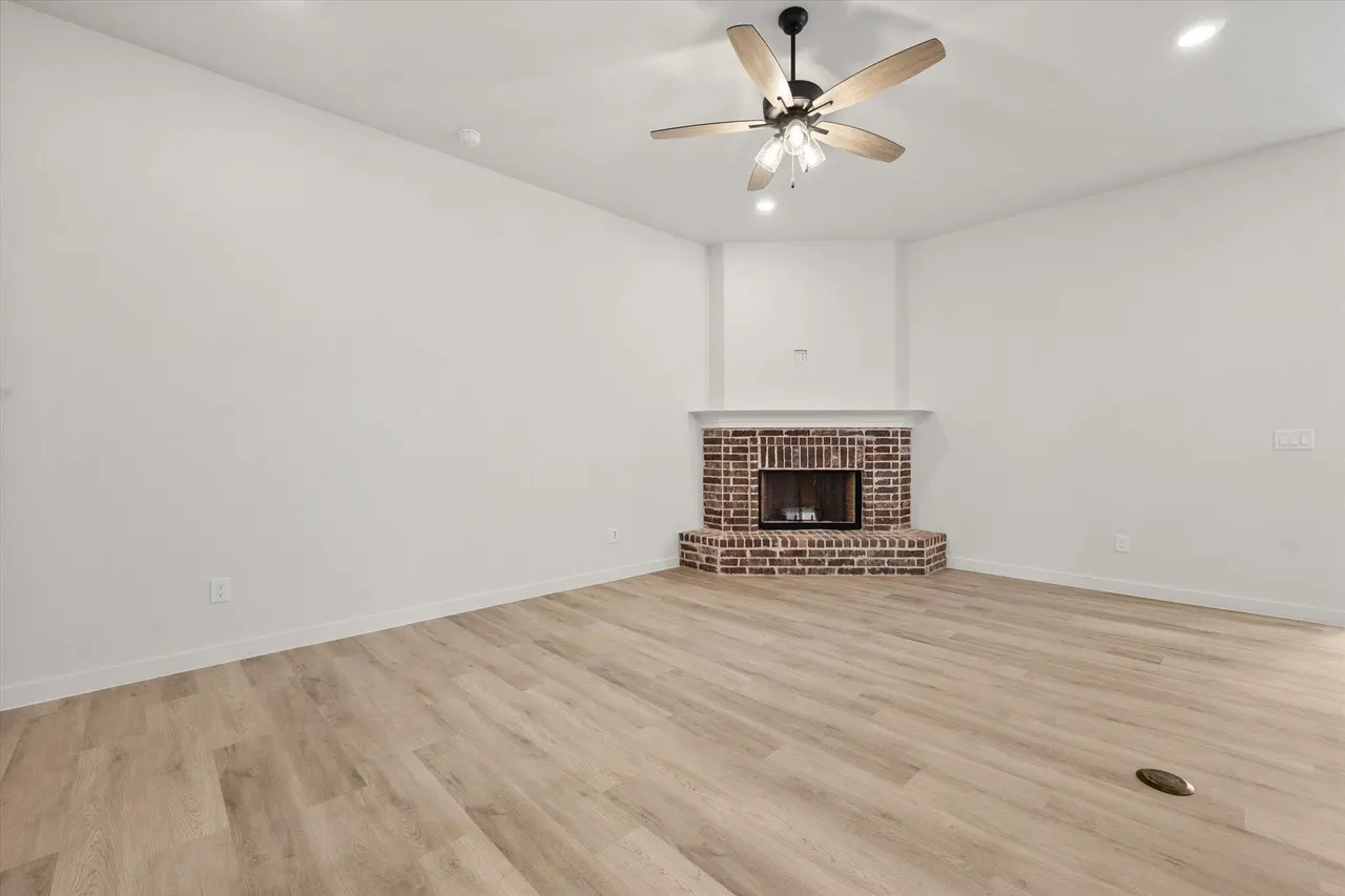 Photo 9 — 6005 Venita Avenue, Lubbock, TX 79407