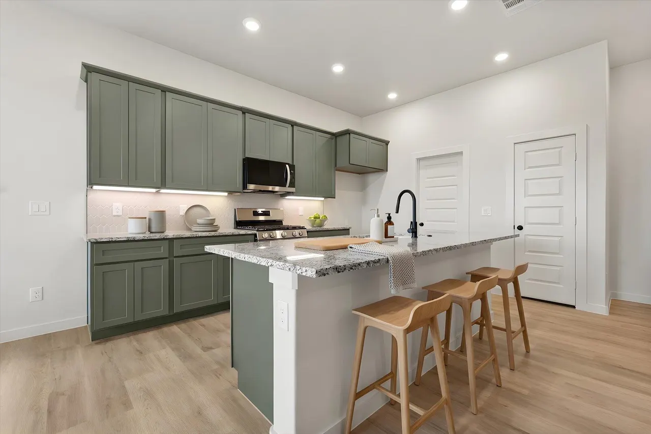 Photo 13 — 6005 Venita Avenue, Lubbock, TX 79407