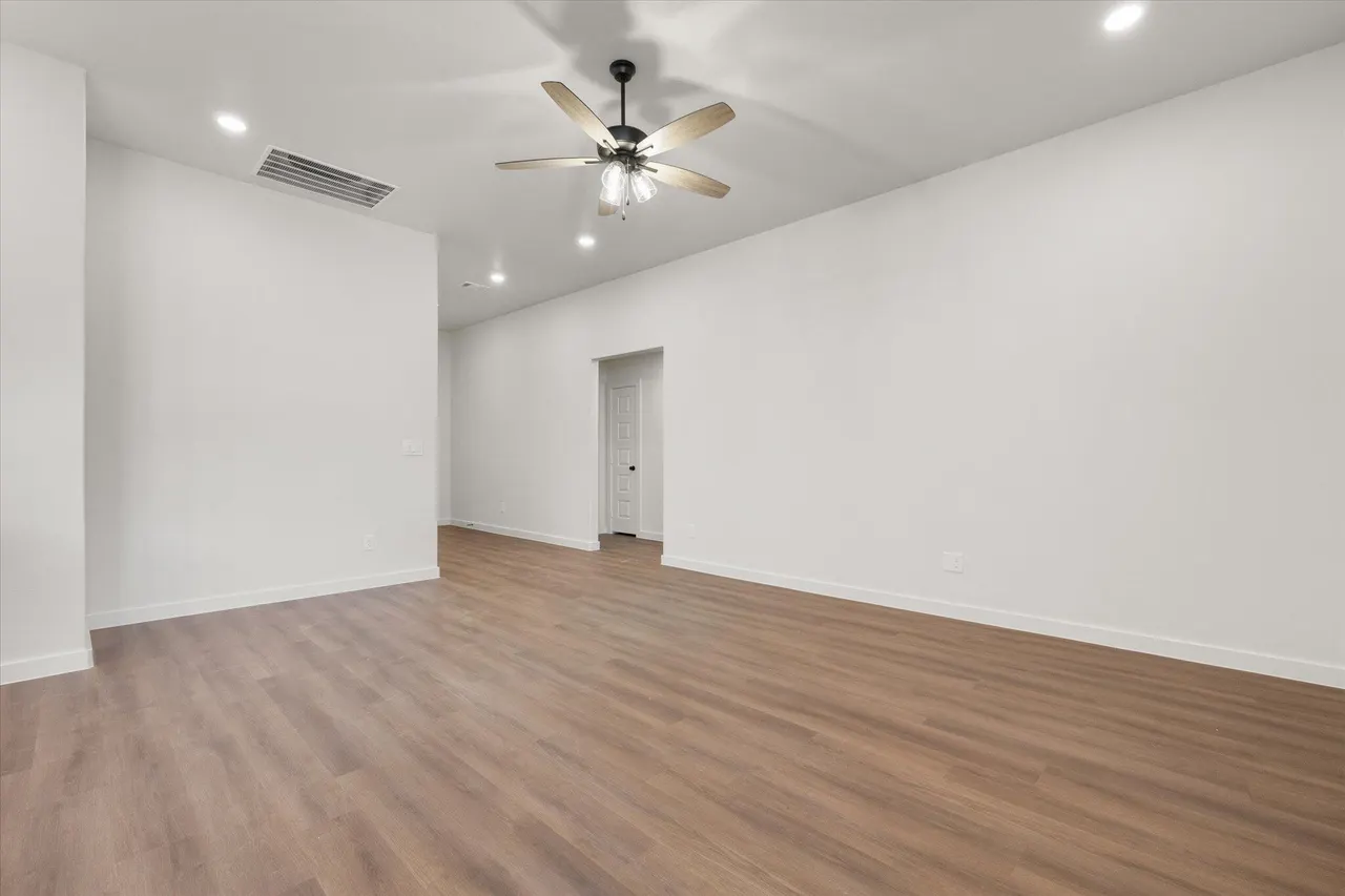 Photo 7 — 2423 Aberdeen Avenue, Wolfforth, TX 79382