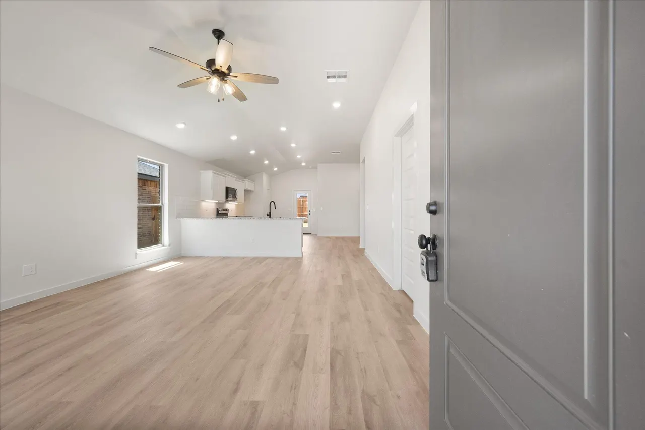 Photo 4 — 2405 Bryan Avenue, Wolfforth, TX 79382