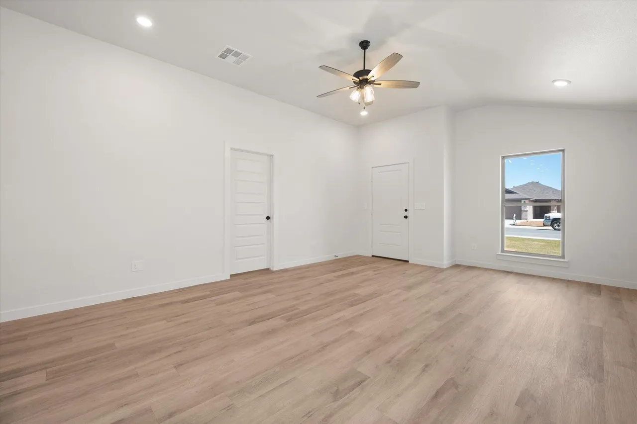 Photo 7 — 2405 Bryan Avenue, Wolfforth, TX 79382