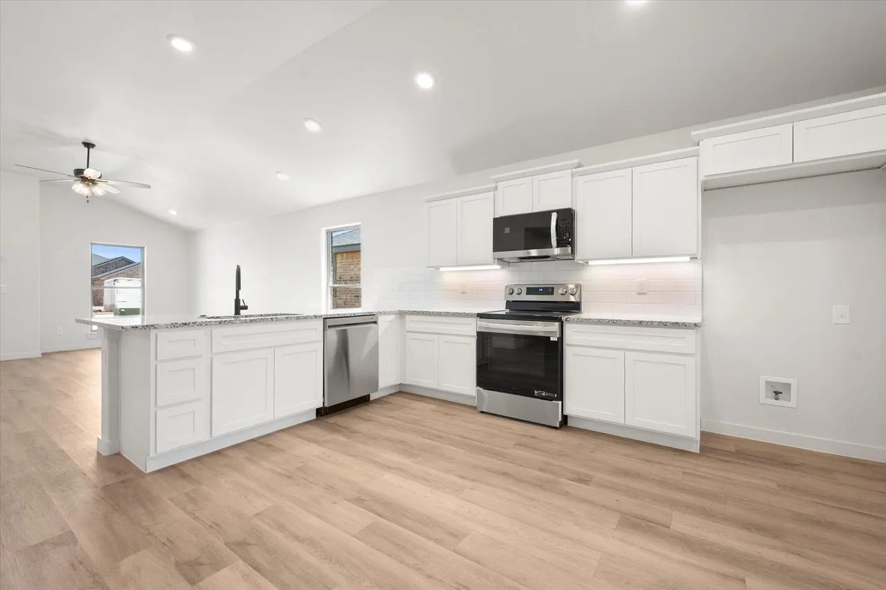 Photo 12 — 2405 Bryan Avenue, Wolfforth, TX 79382