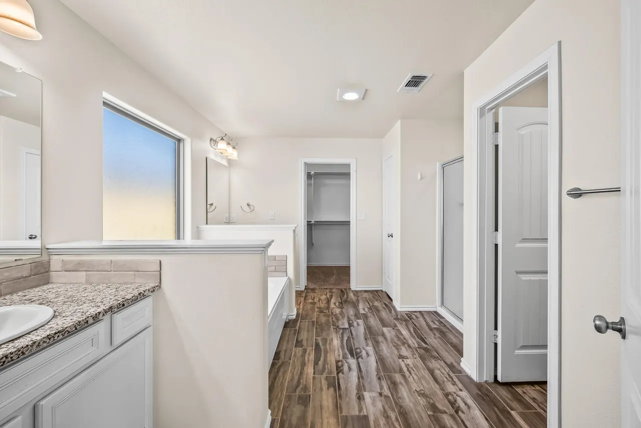 Photo 13 — 7027 37th Street, Lubbock, TX 79407