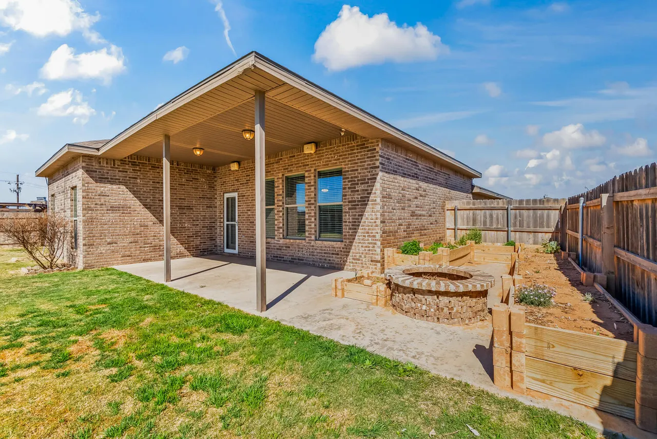 Photo 29 — 7027 37th Street, Lubbock, TX 79407