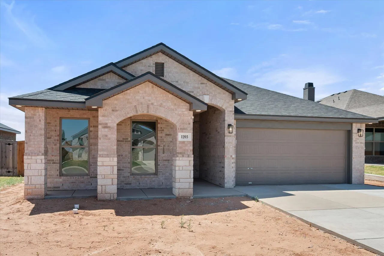 Photo 3 — 1203 E 30th Street, Wolfforth, TX 79382