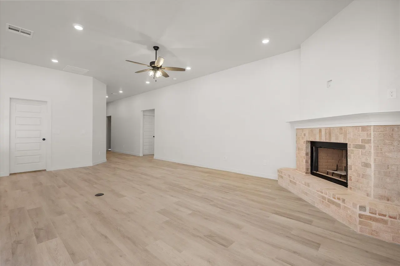 Photo 7 — 1203 E 30th Street, Wolfforth, TX 79382