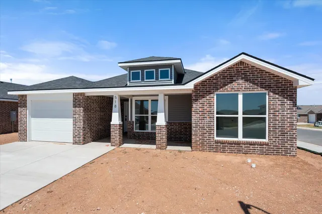 Photo 3 — 518 E 24th Street, Wolfforth, TX 79382