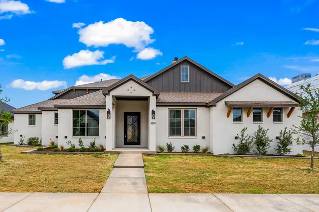 Front exterior — 3814 136th Street, Lubbock, TX 79423