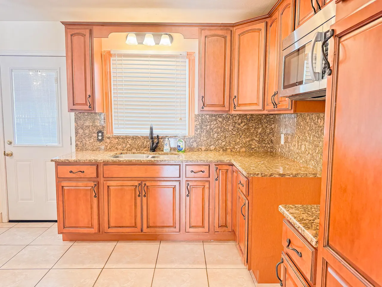 Photo 7 — 413 E Dogwood Street, Denver City, TX 79323
