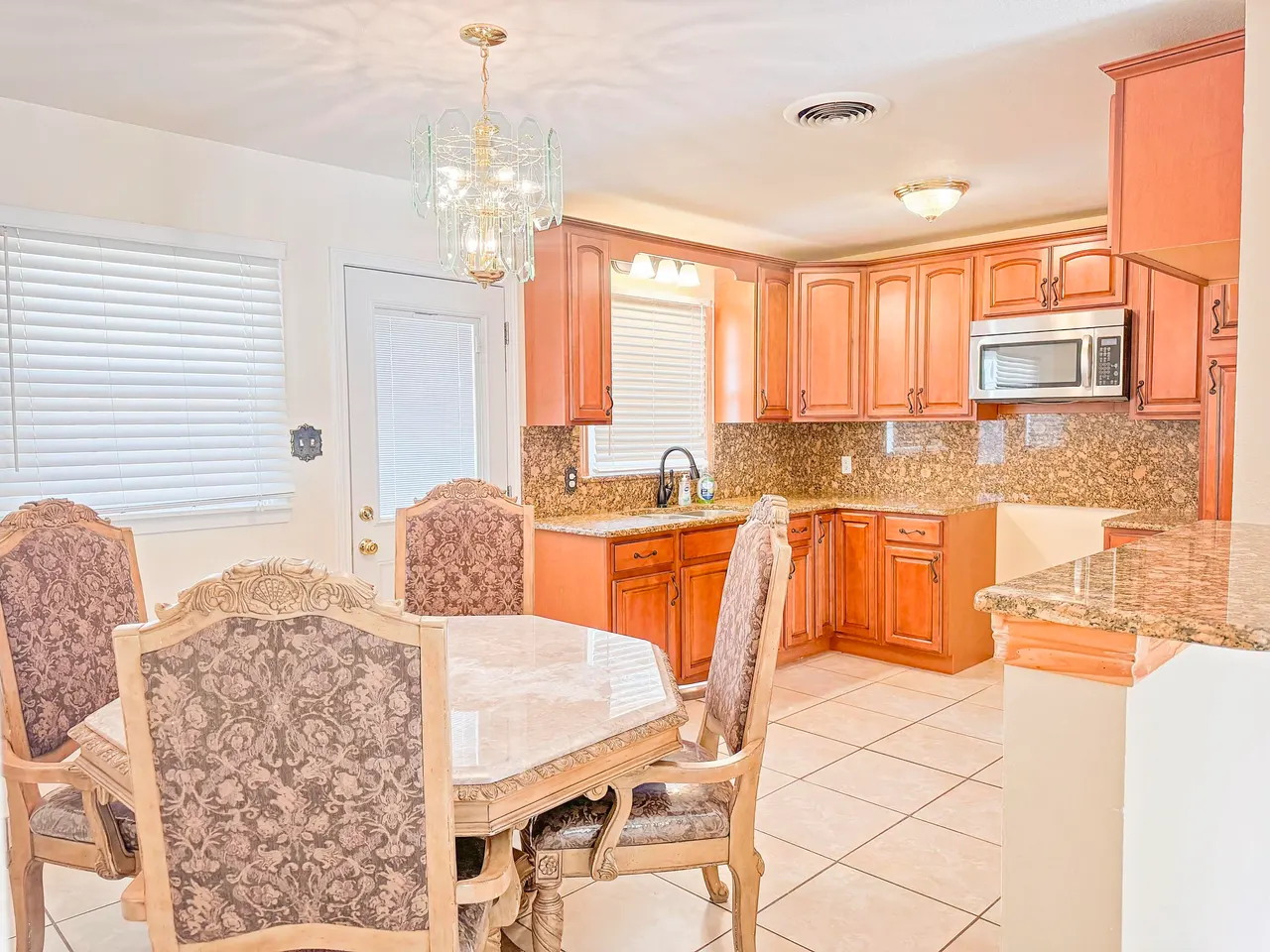 Photo 8 — 413 E Dogwood Street, Denver City, TX 79323