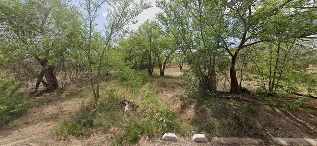 Front exterior — 1624 Beech Avenue, Lubbock, TX 79403