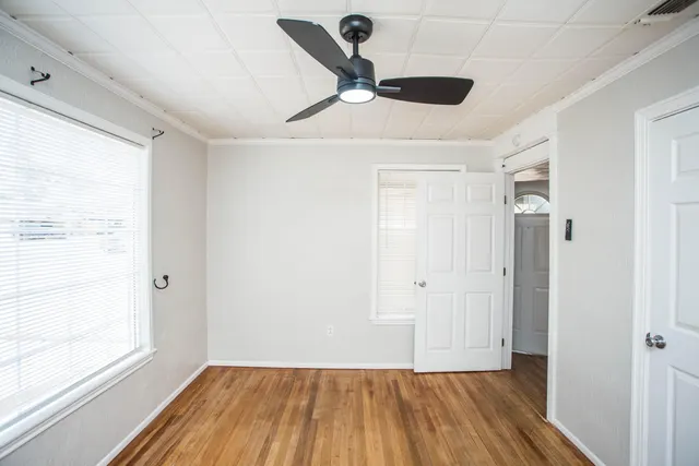Photo 6 — 2513 31st Street, Lubbock, TX 79410