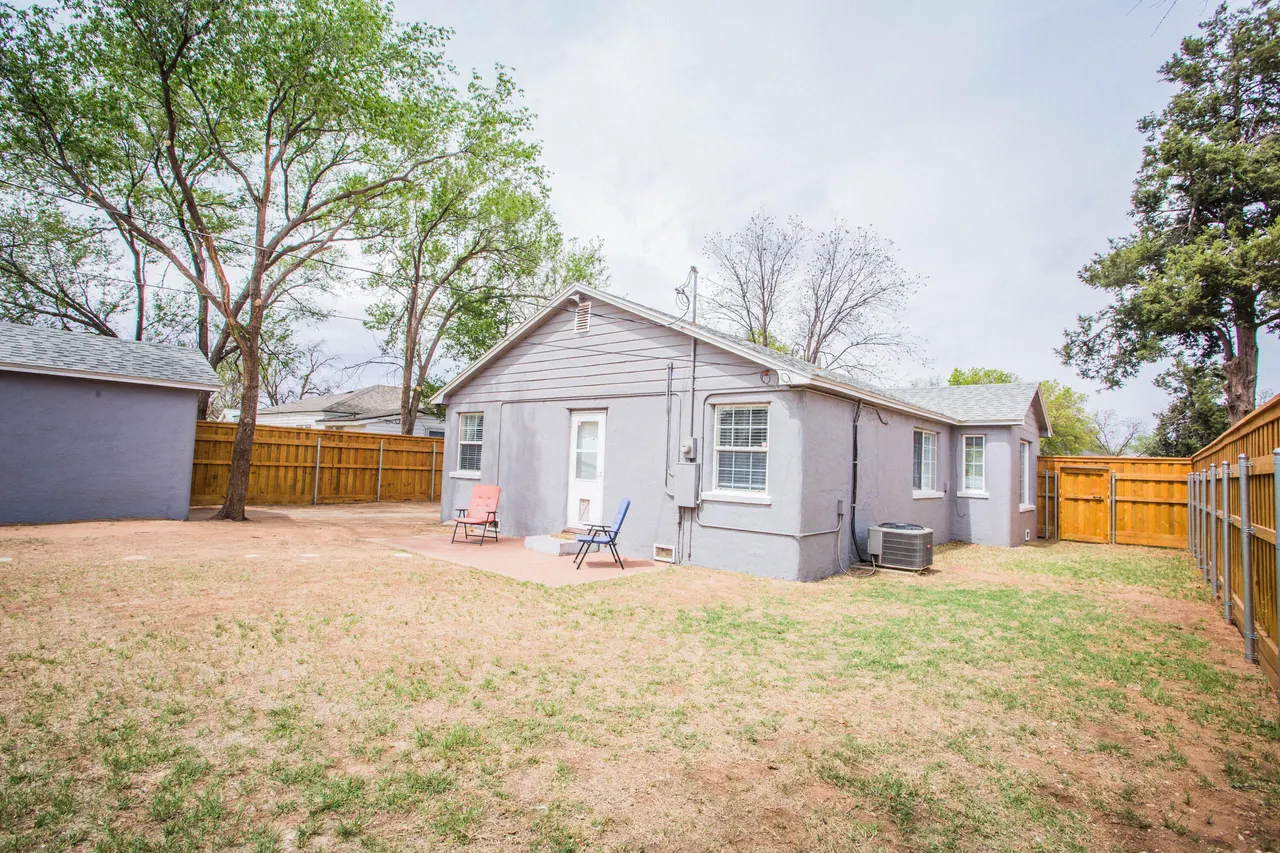 Photo 26 — 2513 31st Street, Lubbock, TX 79410